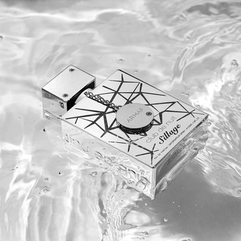 Armaf Club De Nuit Sillage